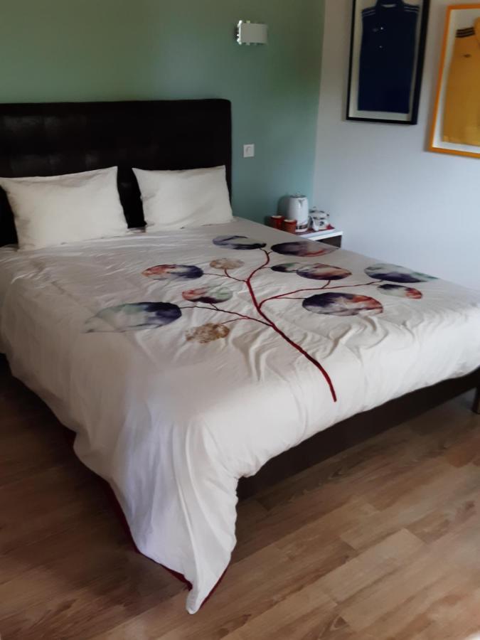 La Ferme De Capucine Bed & Breakfast Culhat Dış mekan fotoğraf